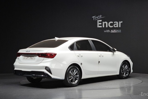 2021 Kia K3 с пробегом 83 555 км