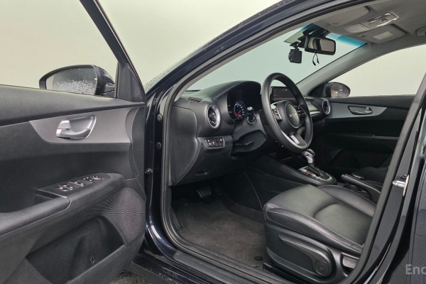 2022 Kia K3 с пробегом 61 727 км