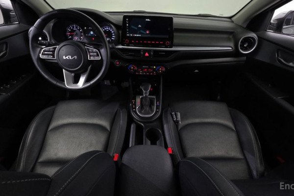 2022 Kia K3 с пробегом 75 392 км