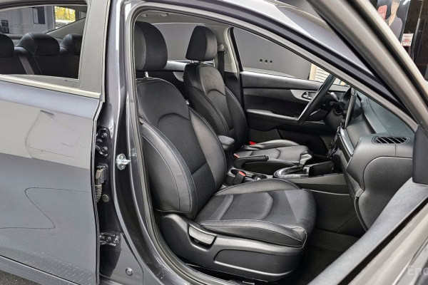 2021 Kia K3 с пробегом 101 084 км