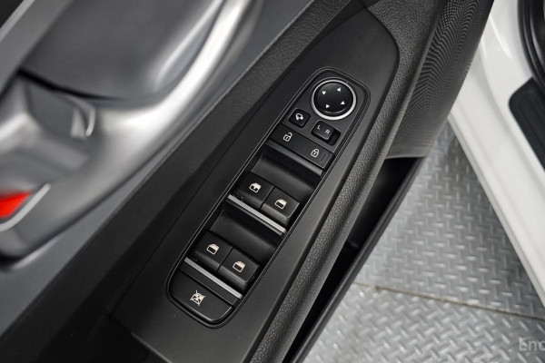 2022 Kia K3 с пробегом 83 925 км