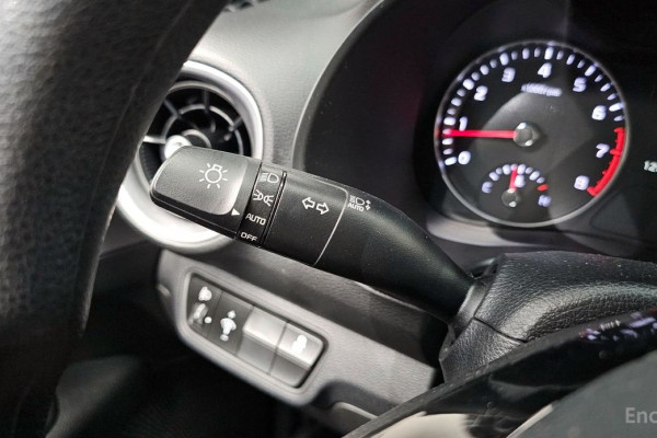 2021 Kia K3 с пробегом 101 084 км