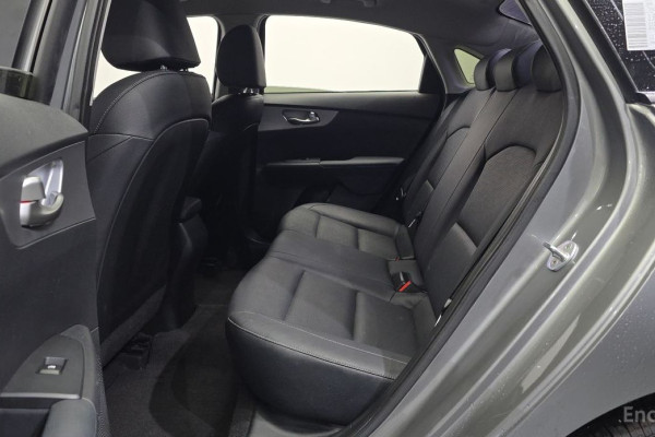 2022 Kia K3 с пробегом 75 392 км