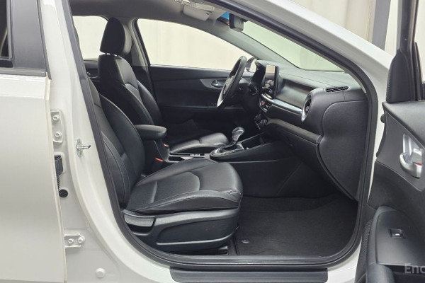 2021 Kia K3 с пробегом 101 131 км