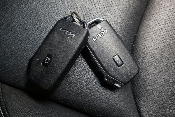 2021 Kia K3 с пробегом 101 084 км