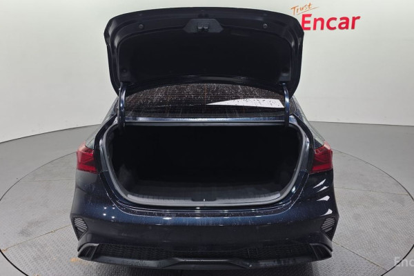 2022 Kia K3 с пробегом 61 727 км