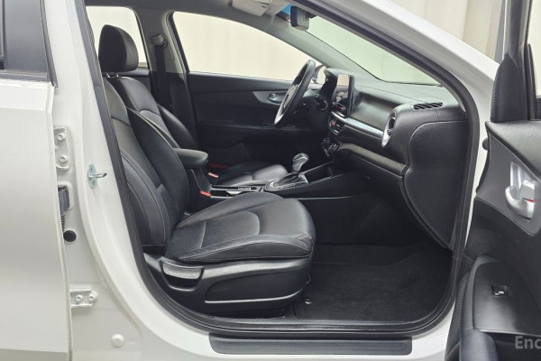 2022 Kia K3 с пробегом 113 214 км