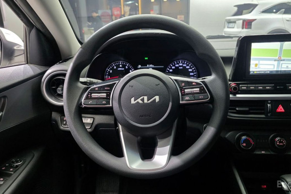 2021 Kia K3 с пробегом 50 640 км