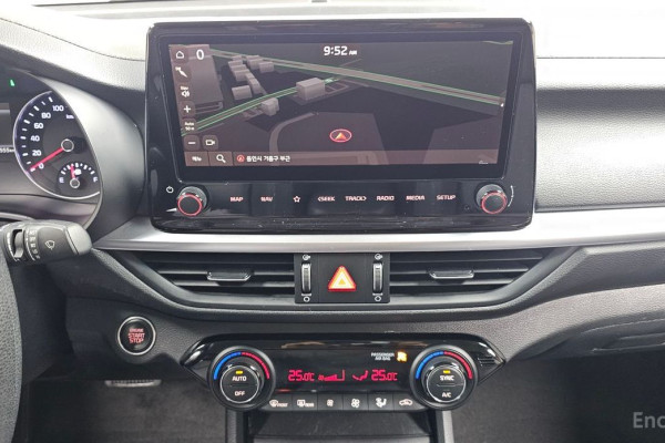 2021 Kia K3 с пробегом 83 555 км