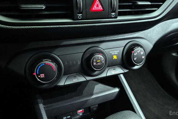 2021 Kia K3 с пробегом 101 252 км