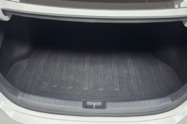 2021 Kia K3 с пробегом 83 555 км