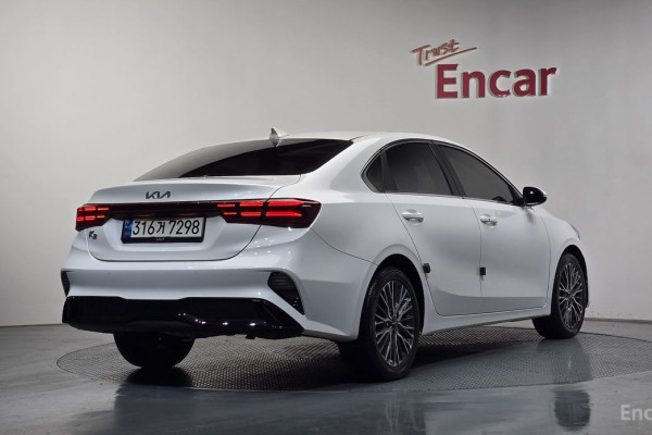 2021 Kia K3 с пробегом 46 827 км