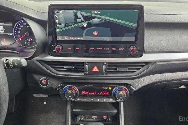 2022 Kia K3 с пробегом 98 488 км