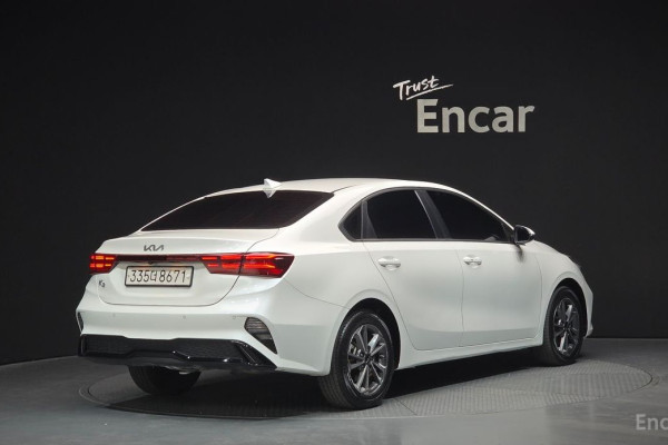 2021 Kia K3 с пробегом 42 893 км