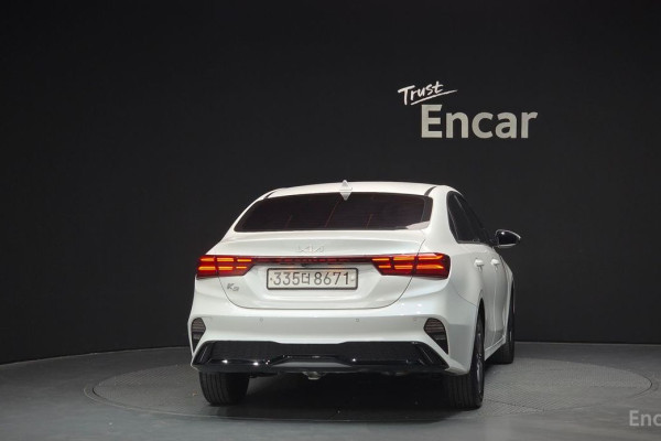 2021 Kia K3 с пробегом 42 893 км