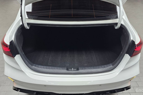 2022 Kia K3 с пробегом 98 488 км