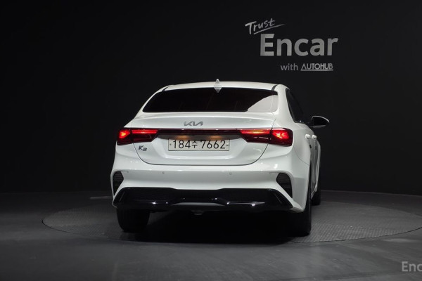 2021 Kia K3 с пробегом 104 448 км