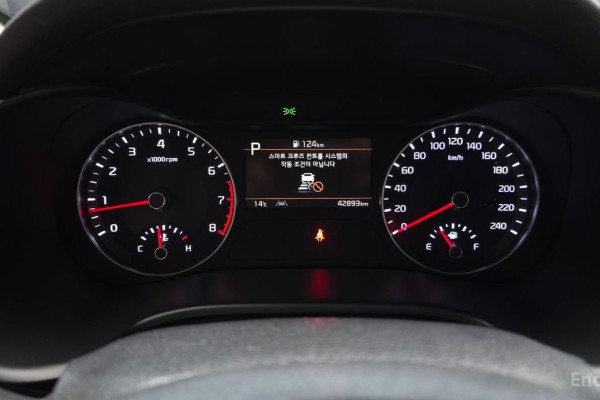 2021 Kia K3 с пробегом 42 893 км