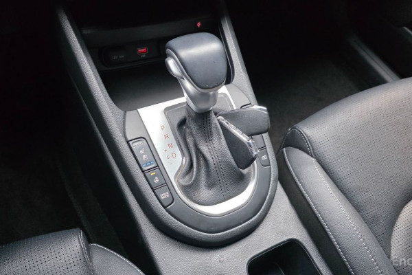 2021 Kia K3 с пробегом 42 893 км