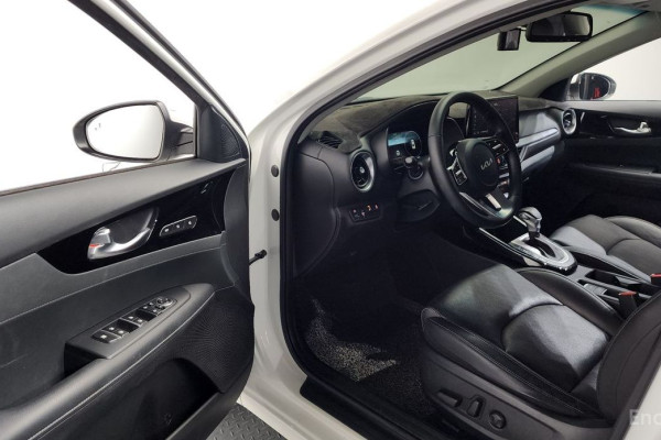 2021 Kia K3 с пробегом 46 827 км