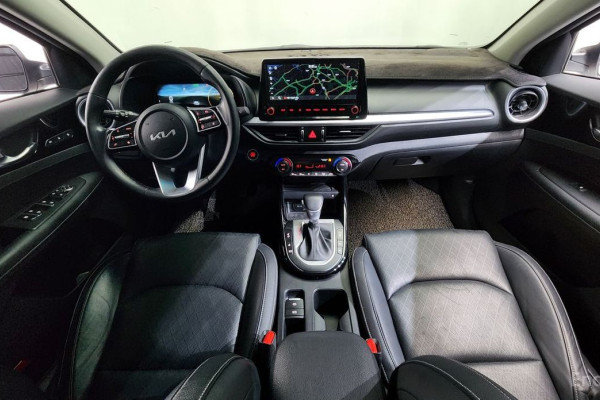 2021 Kia K3 с пробегом 46 827 км