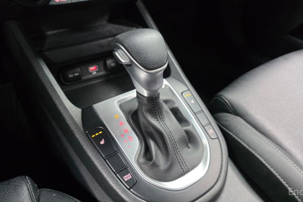 2021 Kia K3 с пробегом 104 448 км