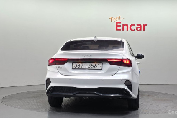 2022 Kia K3 с пробегом 112 686 км