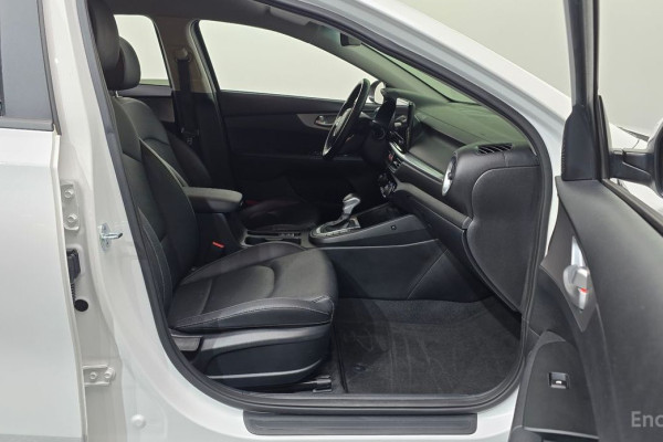 2022 Kia K3 с пробегом 86 214 км