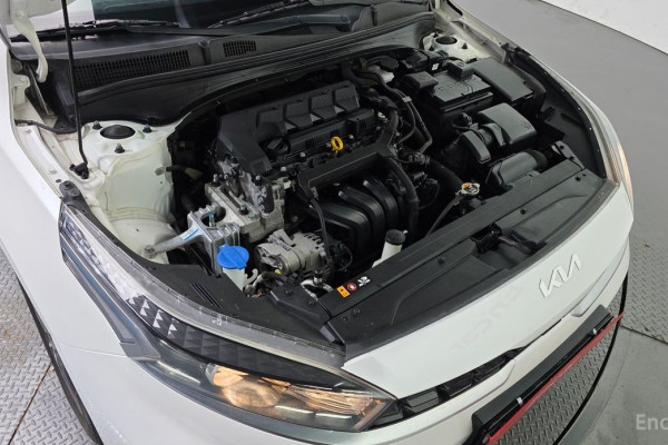 2022 Kia K3 с пробегом 112 686 км