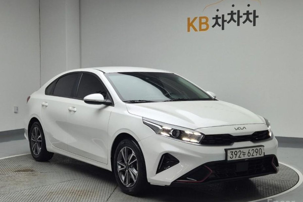 2021 Kia K3 с пробегом 114 000 км