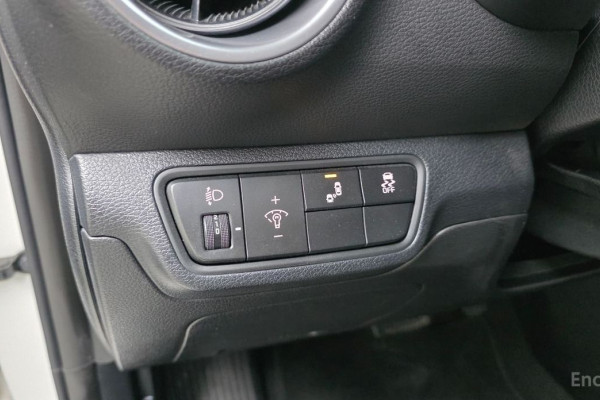 2021 Kia K3 с пробегом 104 448 км