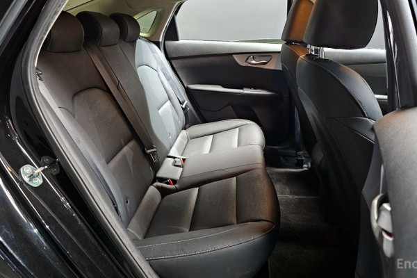 2021 Kia K3 с пробегом 134 557 км