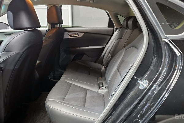 2021 Kia K3 с пробегом 134 557 км