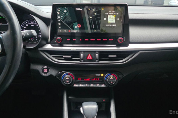 2021 Kia K3 с пробегом 42 893 км