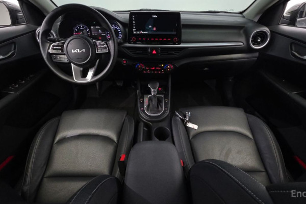 2021 Kia K3 с пробегом 123 279 км