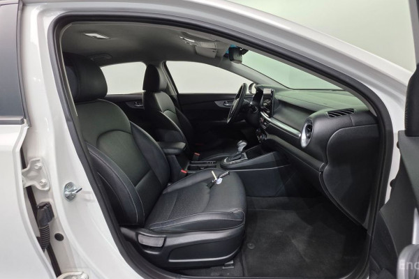 2022 Kia K3 с пробегом 112 686 км