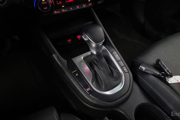 2021 Kia K3 с пробегом 123 279 км