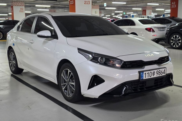 2022 Kia K3 с пробегом 31 106 км