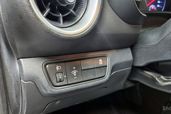 2021 Kia K3 с пробегом 134 557 км