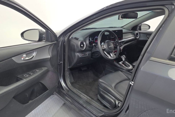 2021 Kia K3 с пробегом 123 279 км