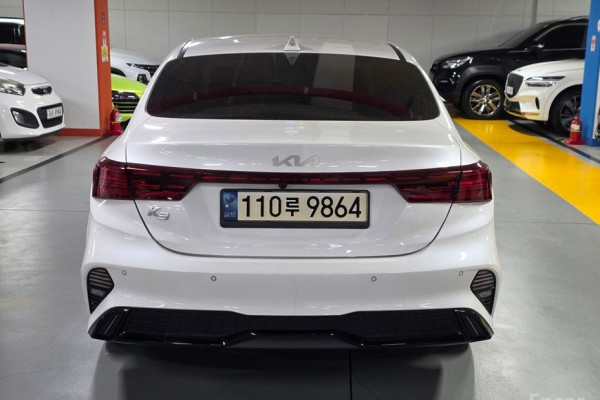 2022 Kia K3 с пробегом 31 106 км