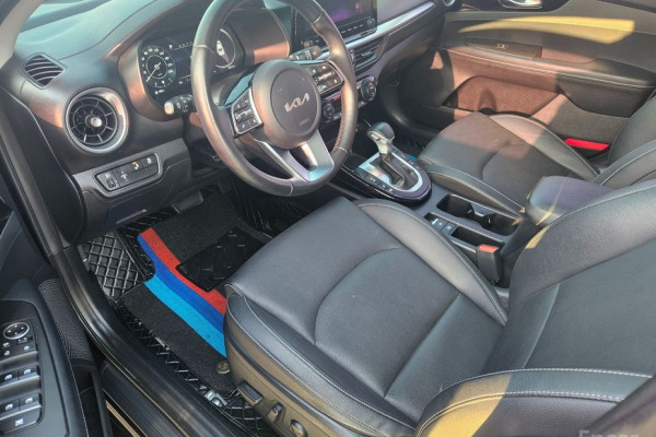 2021 Kia K3 с пробегом 47 207 км