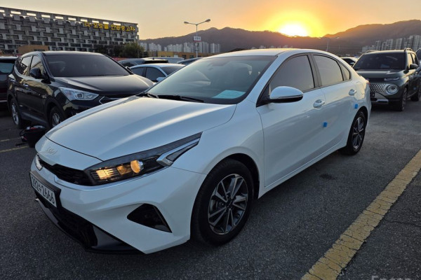 2022 Kia K3 с пробегом 38 939 км