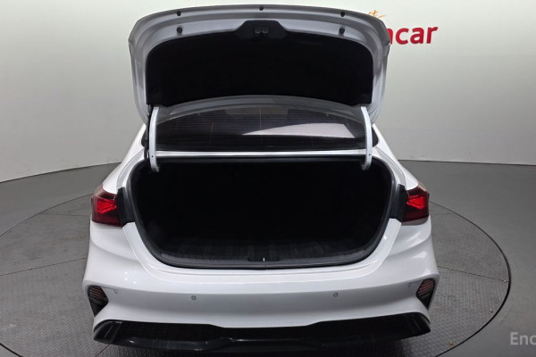 2022 Kia K3 с пробегом 112 686 км