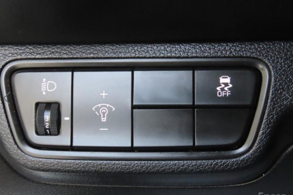 2022 Kia K3 с пробегом 74 087 км