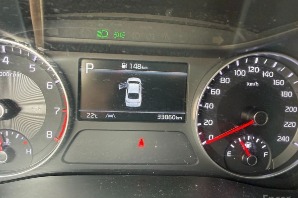 2022 Kia K3 с пробегом 33 860 км