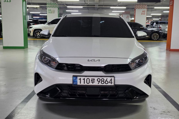 2022 Kia K3 с пробегом 31 106 км