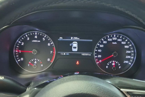 2021 Kia K3 с пробегом 102 330 км