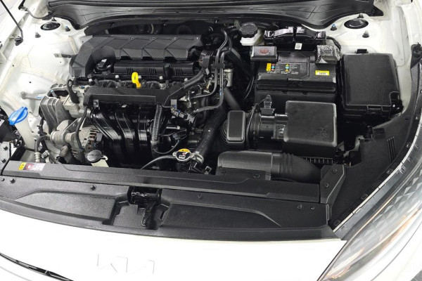 2021 Kia K3 с пробегом 75 708 км