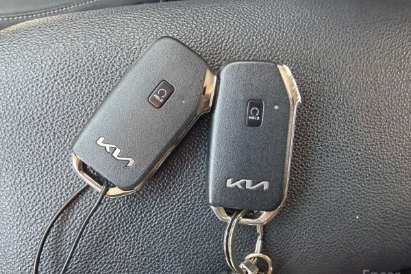 2022 Kia K3 с пробегом 33 860 км